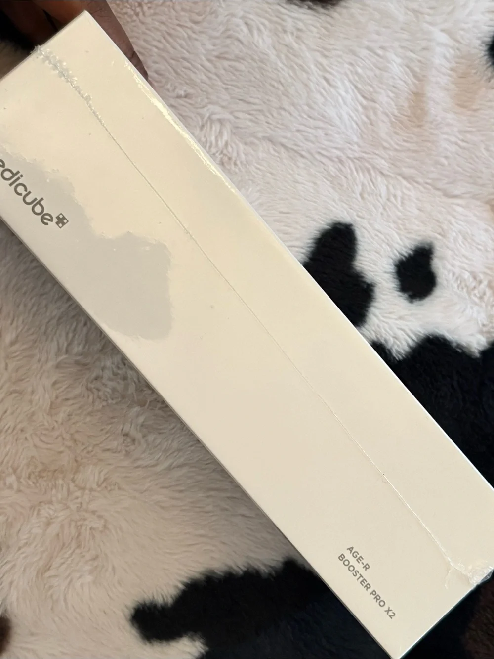 MediCube White Facial Skincare Device - Gentle Home Treatment